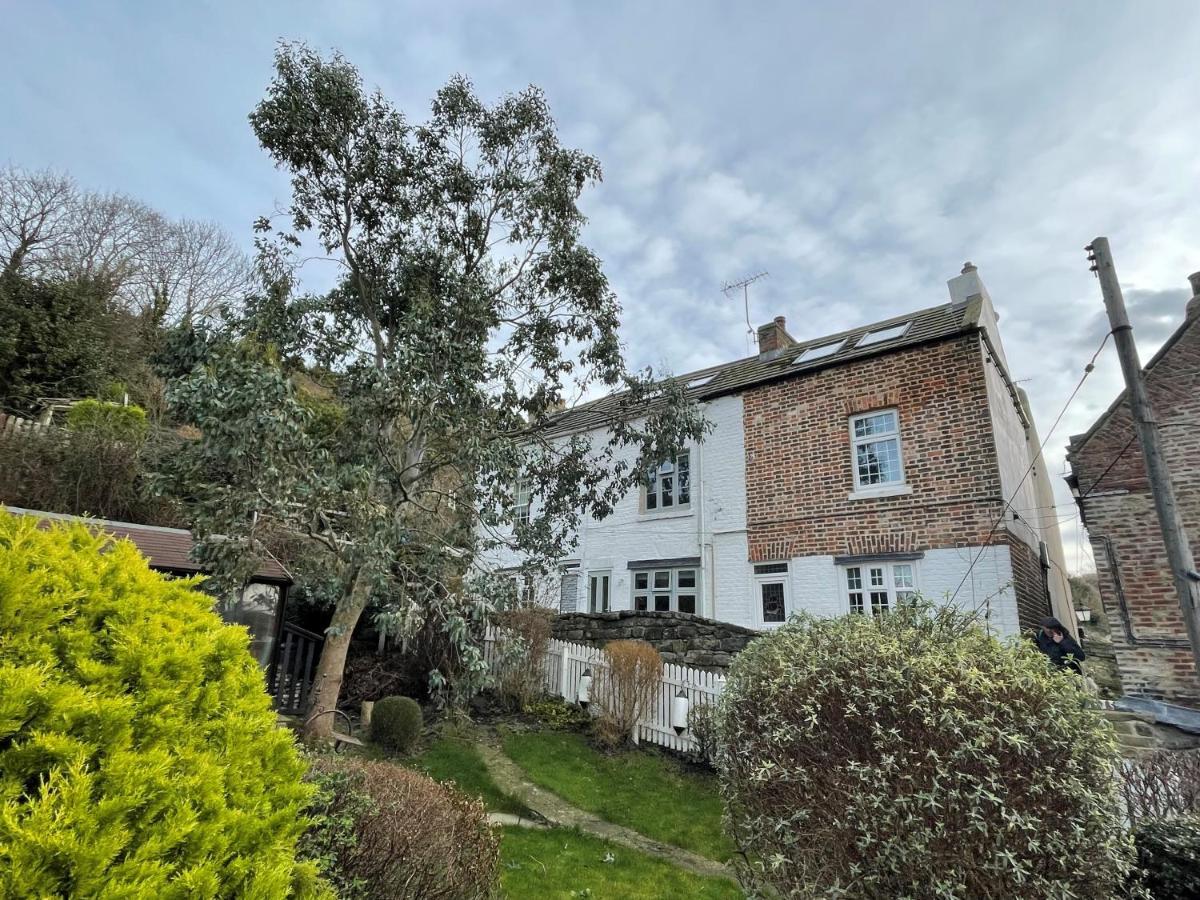 Demeter Cottage Whitby Exterior foto